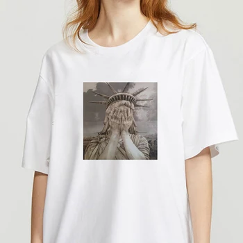 Moterų vasaros drabužių 2021 Naujas mielas šiaurės elnių marškinėlius moterims Skulptūra balta reguliariai Harajuku Trumpas Rankovėmis Tee Moterims Topai