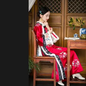 Žiemos Kinų Tradicinė Suknelė Raudona Čing Dinastija Retro Phoenix Siuvinėjimo Cheongsam Moterų Vestuvių Apsiaustu Sutirštės Ilgai Qipao
